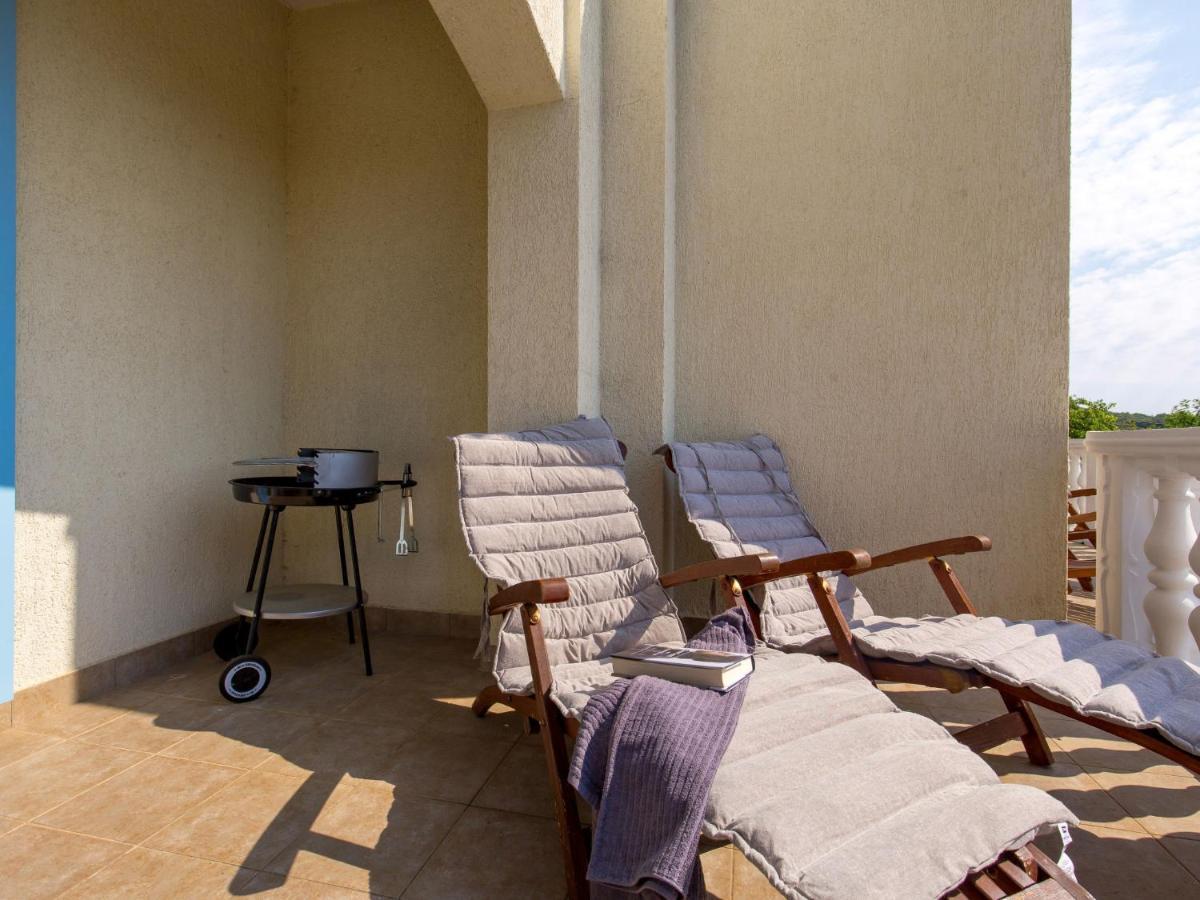 Holiday Home Casa Albertina-2 By Interhome Martina Exterior photo